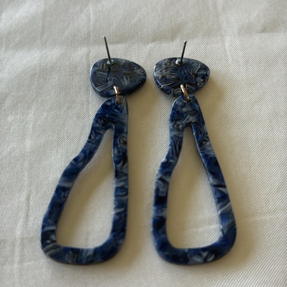 Abstract Blue Geometric Dangle Earrings Marbled Swirl Navy Abstract Dangle 3” - Picture 8 of 11